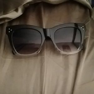 Designer look sunglasses